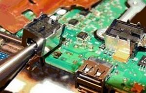 laptop şarj girişi değişimi